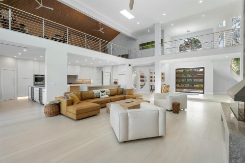 House in Stuart, Florida 5 bedrooms, 657.84 sq.m. № 2175461 - photo 6