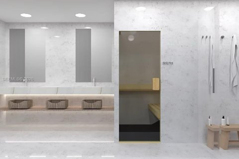 Condo in Miami Beach, Florida  № 2027358 - photo 13