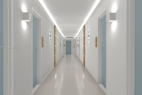 Condo in Miami Beach, Florida  № 2027358 - photo 12