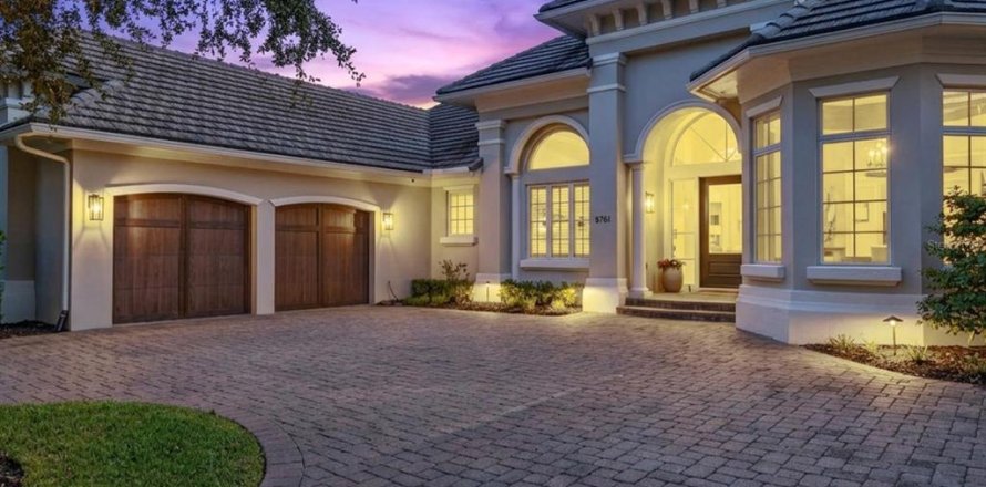 Villa ou maison à Ocala, Floride 5 chambres, 385.54 m2 № 2407042