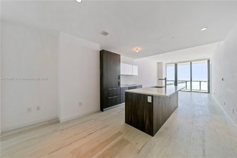 Condominio en venta en Miami, Florida, 1 dormitorio, 87.33 m2 № 1867121 - foto 7