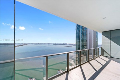 Condominio en venta en Miami, Florida, 1 dormitorio, 87.33 m2 № 1867121 - foto 1