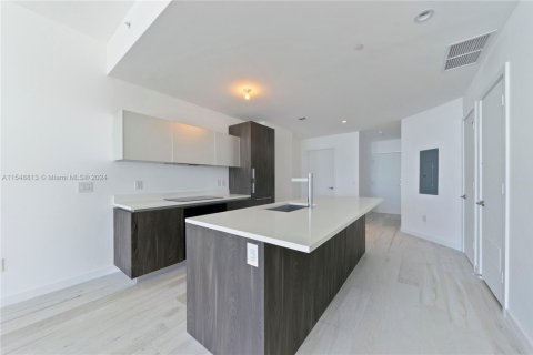 Condominio en venta en Miami, Florida, 1 dormitorio, 87.33 m2 № 1867121 - foto 10