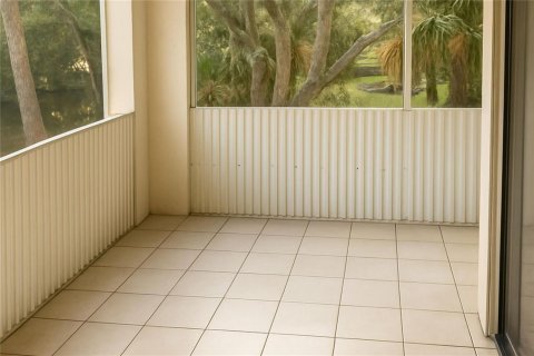 Condo in Lauderhill, Florida, 2 bedrooms  № 2082633 - photo 3
