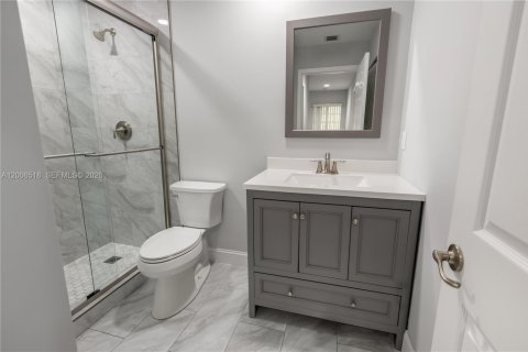 Adosado en alquiler en Sunrise, Florida, 3 dormitorios, 150.41 m2 № 2071111 - foto 11