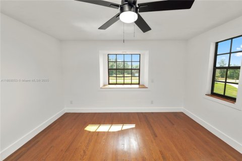 Casa en venta en Plant City, Florida, 4 dormitorios № 1749817 - foto 30