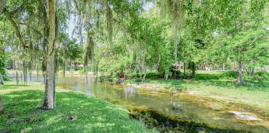 Condo in Vero Beach, Florida, 2 bedrooms  № 1104494