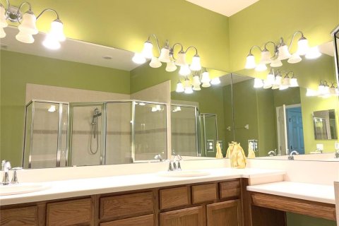 Villa ou maison à vendre à Kissimmee, Floride: 2 chambres, 142.98 m2 № 2203125 - photo 24