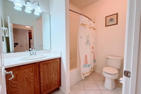 Villa ou maison à vendre à Kissimmee, Floride: 2 chambres, 142.98 m2 № 2203125 - photo 29