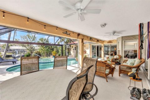Villa ou maison à vendre à Port Charlotte, Floride: 3 chambres, 171.96 m2 № 1725259 - photo 30