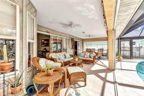 Villa ou maison à vendre à Port Charlotte, Floride: 3 chambres, 171.96 m2 № 1725259 - photo 26