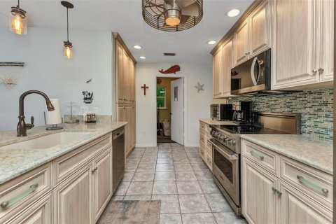 Villa ou maison à vendre à Port Charlotte, Floride: 3 chambres, 171.96 m2 № 1725259 - photo 12