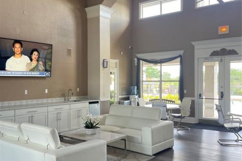 Condo in Orlando, Florida, 3 bedrooms  № 1759970 - photo 27