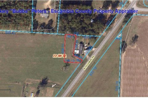 Land in Century, Florida № 2163781
