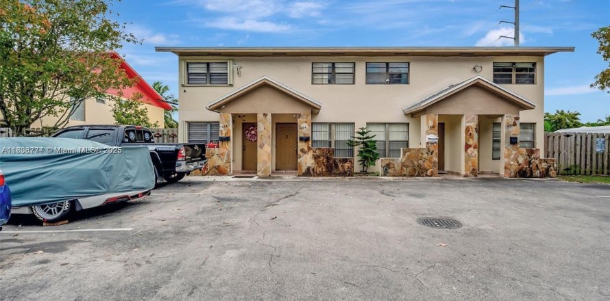 Touwnhouse à Miami, Floride 2 chambres, 125.23 m2 № 1839692