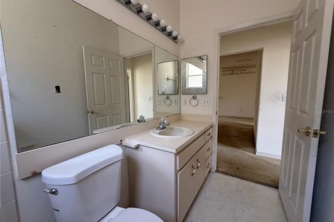 House in Lakeland, Florida 3 bedrooms, 172.43 sq.m. № 2204196 - photo 15