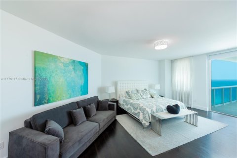 Copropriété à louer à Hollywood, Floride: 3 chambres, 284.47 m2 № 1698450 - photo 19