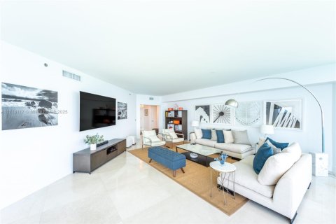 Copropriété à louer à Hollywood, Floride: 3 chambres, 284.47 m2 № 1698450 - photo 9