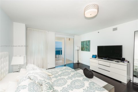 Copropriété à louer à Hollywood, Floride: 3 chambres, 284.47 m2 № 1698450 - photo 21