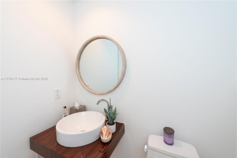 Copropriété à louer à Hollywood, Floride: 3 chambres, 284.47 m2 № 1698450 - photo 18