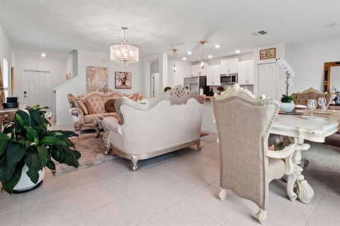 Villa ou maison à vendre à Zephyrhills, Floride: 4 chambres, 163.88 m2 № 1875935 - photo 18