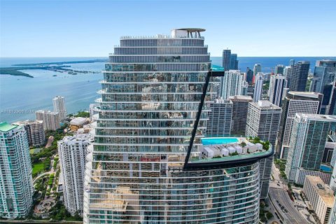 Copropriété à vendre à Miami, Floride: 5 chambres, 841.97 m2 № 1928876 - photo 6