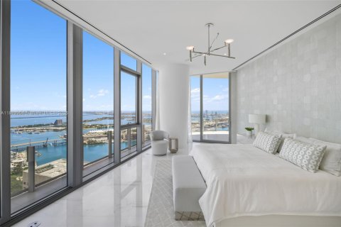 Copropriété à vendre à Miami, Floride: 5 chambres, 841.97 m2 № 1928876 - photo 30