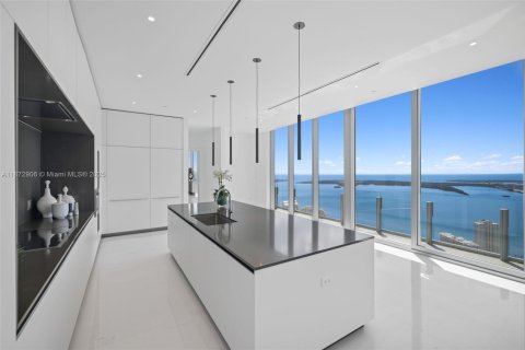 Copropriété à vendre à Miami, Floride: 5 chambres, 841.97 m2 № 1928876 - photo 19