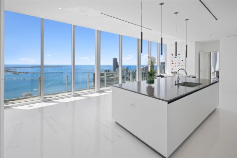 Copropriété à vendre à Miami, Floride: 5 chambres, 841.97 m2 № 1928876 - photo 20