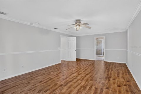 Villa ou maison à vendre à Lehigh Acres, Floride: 5 chambres, 302.49 m2 № 2330099 - photo 23