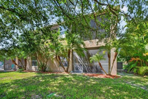 Villa ou maison à vendre à Lehigh Acres, Floride: 5 chambres, 302.49 m2 № 2330099 - photo 20