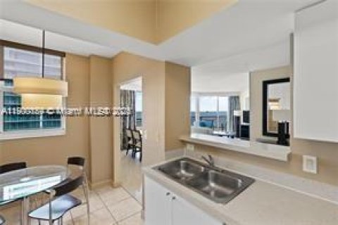 Copropriété à vendre à Sunny Isles Beach, Floride: 3 chambres, 172.8 m2 № 2014895 - photo 14