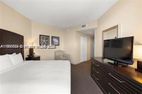 Copropriété à vendre à Sunny Isles Beach, Floride: 3 chambres, 172.8 m2 № 2014895 - photo 17