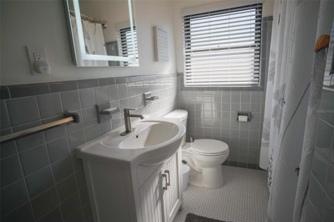 Villa ou maison à louer à Clearwater, Floride: 3 chambres, 191.01 m2 № 2096950 - photo 21