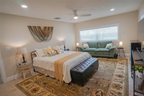 Villa ou maison à louer à Clearwater, Floride: 3 chambres, 191.01 m2 № 2096950 - photo 17
