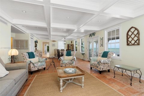 Купить виллу или дом в Исламорада, Вилладж оф Айлендс, Флорида 4 спальни, № 1978992 - фото 21