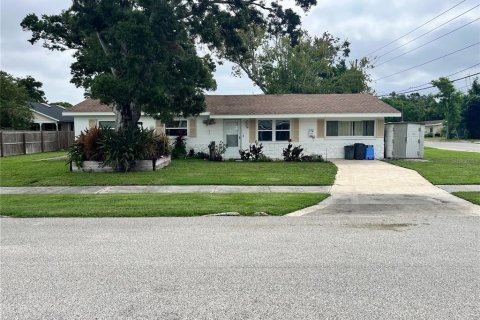 Villa ou maison à vendre à Pinellas Park, Floride: 3 chambres, 127.09 m2 № 1912596 - photo 2