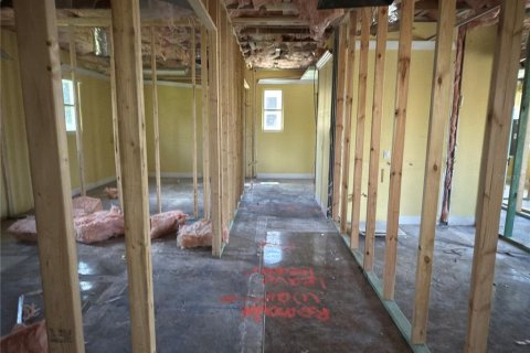 Commercial property in North Port, Florida 256.13 sq.m. № 2214300 - photo 8