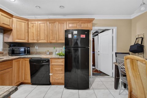 Casa en venta en West Palm Beach, Florida, 3 dormitorios, 159.98 m2 № 1826105 - foto 8