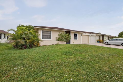 Casa en venta en West Palm Beach, Florida, 3 dormitorios, 159.98 m2 № 1826105 - foto 25