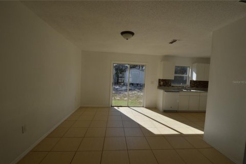 House in Kissimmee, Florida 3 bedrooms, 125.05 sq.m. № 2096995 - photo 8