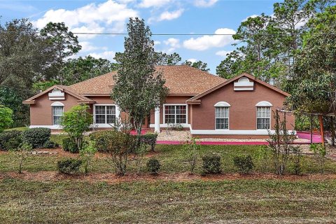 Casa en venta en Ocala, Florida, 4 dormitorios, 226.31 m2 № 1554267 - foto 1