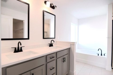 Casa en venta en Ocala, Florida, 3 dormitorios, 183.02 m2 № 2156954 - foto 7