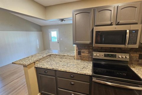 Casa en venta en New Smyrna Beach, Florida, 2 dormitorios, 97.18 m2 № 1831847 - foto 29