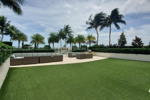 Condominio en venta en Miami, Florida, 1 dormitorio, 76.55 m2 № 1877526 - foto 9