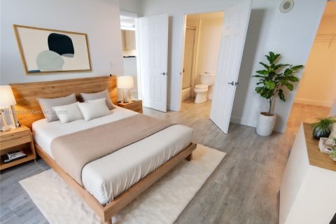 Condominio en venta en Miami, Florida, 1 dormitorio, 76.55 m2 № 1877526 - foto 3