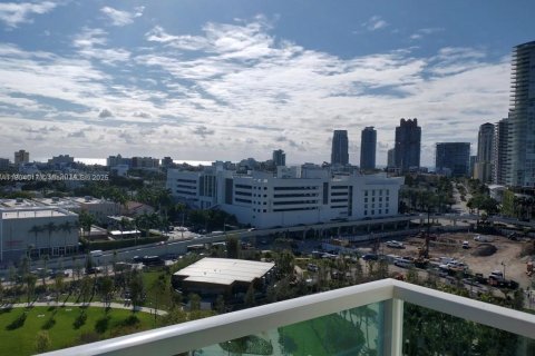 Condominio en venta en Miami Beach, Florida, 1 dormitorio, 69.31 m2 № 1864861 - foto 18