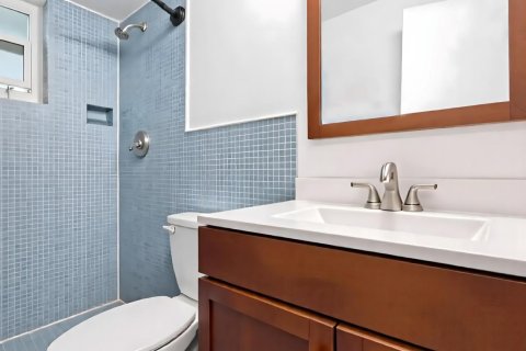Propiedad comercial en venta en Oakland Park, Florida, 184.32 m2 № 2084086 - foto 18