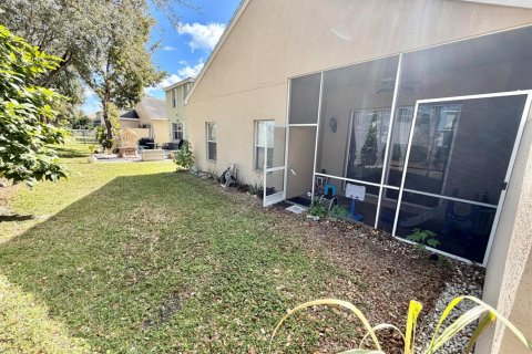 House in Royal Palm Beach, Florida 3 bedrooms, 168.34 sq.m. № 2186705 - photo 17