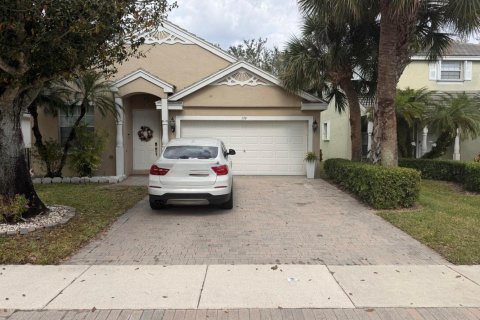 House in Royal Palm Beach, Florida 3 bedrooms, 168.34 sq.m. № 2186705
